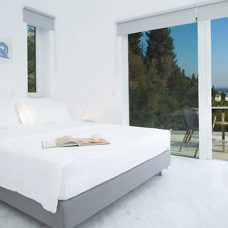 Harriet Villas Episkopos